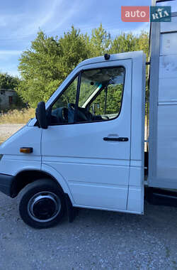 Для перевозки животных Mercedes-Benz Sprinter 2003 в 