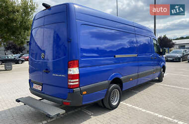 Грузовой фургон Mercedes-Benz Sprinter 2015 в 