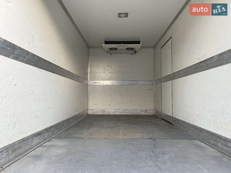 Рефрижератор Mercedes-Benz Sprinter 2012 в Чернівцях