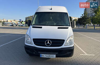 Грузовой фургон Mercedes-Benz Sprinter 2011 в 