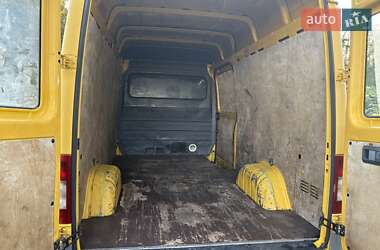 Грузовой фургон Mercedes-Benz Sprinter 2006 в 