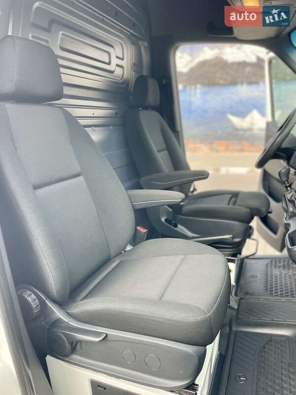 Грузовой фургон Mercedes-Benz Sprinter 2019 в Луцке