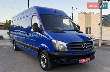 Грузовой фургон Mercedes-Benz Sprinter 2018 в 