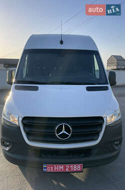 Грузовой фургон Mercedes-Benz Sprinter 2020 в 