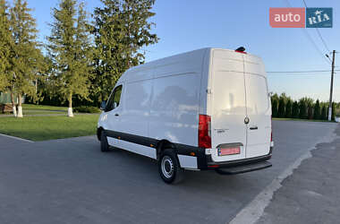 Грузовой фургон Mercedes-Benz Sprinter 2020 в 