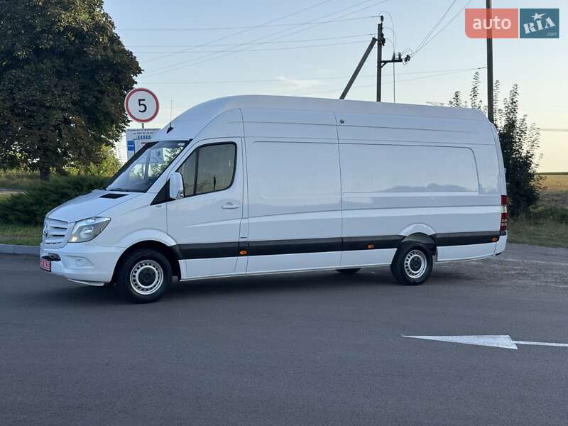 Грузовой фургон Mercedes-Benz Sprinter 2017 в Дубно
