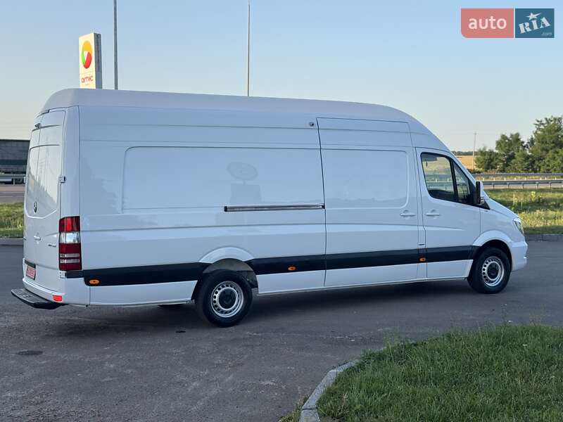 Грузовой фургон Mercedes-Benz Sprinter 2017 в Дубно