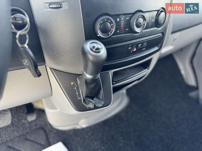 Грузовой фургон Mercedes-Benz Sprinter 2017 в Дубно