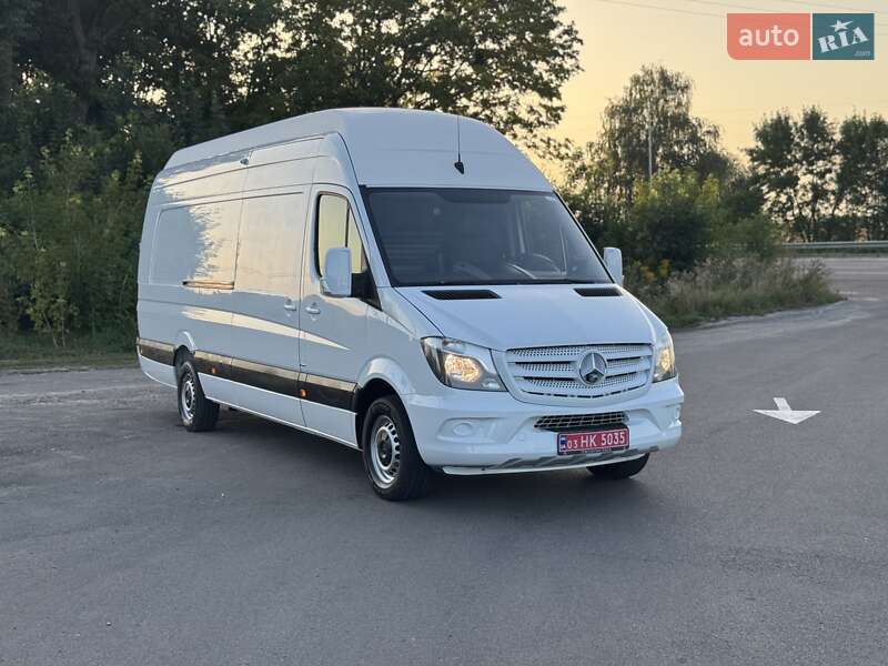 Грузовой фургон Mercedes-Benz Sprinter 2017 в Дубно