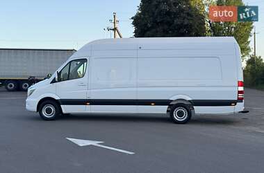 Грузовой фургон Mercedes-Benz Sprinter 2017 в 