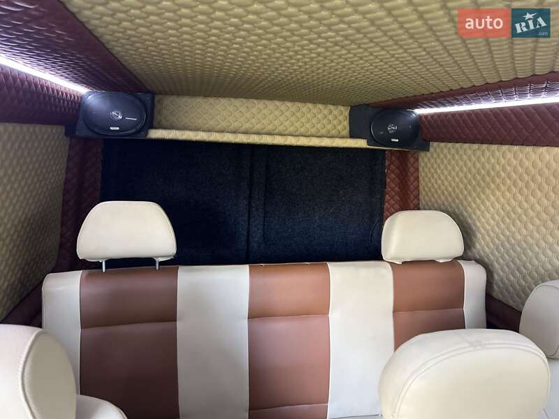 Мікроавтобус Mercedes-Benz Sprinter 2005 в Одесі фото 3 Мікроавтобус Mercedes-Benz Sprinter 2005 в Одесі