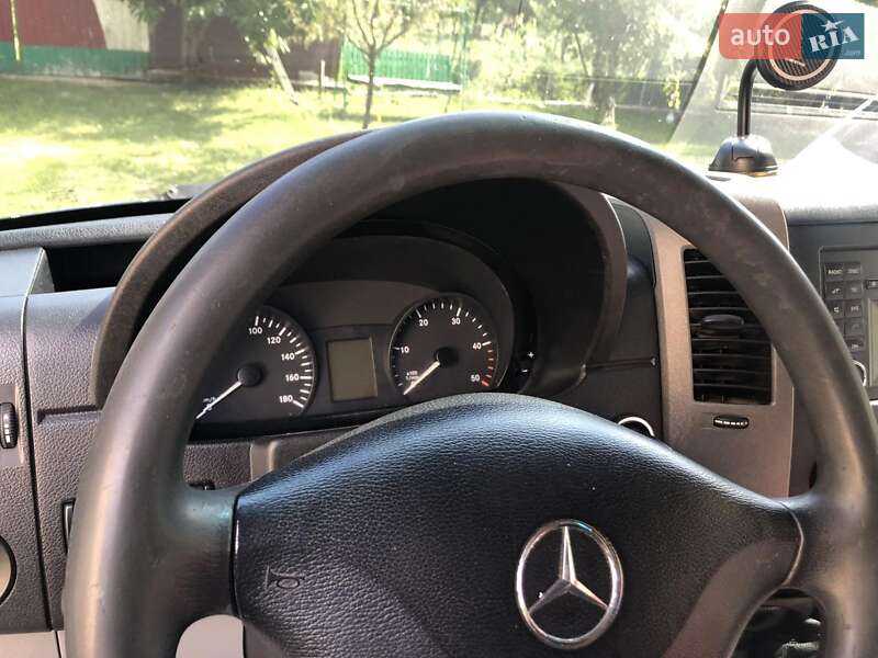 Вантажний фургон Mercedes-Benz Sprinter 2011 в Тернополі
