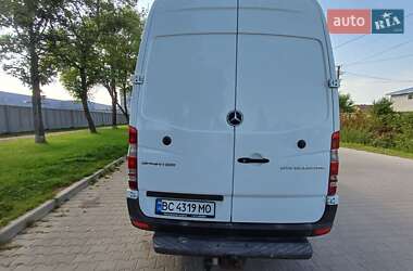 Грузовой фургон Mercedes-Benz Sprinter 2014 в 
