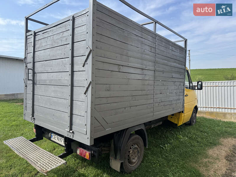 Вантажний фургон Mercedes-Benz Sprinter 1997 в Кіцмані фото 9 Вантажний фургон Mercedes-Benz Sprinter 1997 в Кіцмані