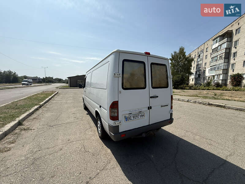 Грузовой фургон Mercedes-Benz Sprinter 2005 в Первомайске