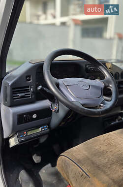 Грузовой фургон Mercedes-Benz Sprinter 1998 в 