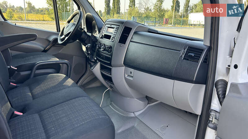 Грузовой фургон Mercedes-Benz Sprinter 2016 в Борисполе