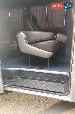 Микроавтобус Mercedes-Benz Sprinter 2004 в 