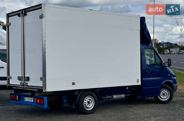 Грузовой фургон Mercedes-Benz Sprinter 2004 в 