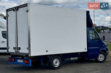 Грузовой фургон Mercedes-Benz Sprinter 2004 в 