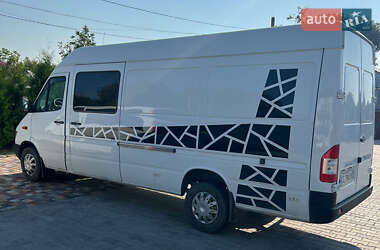Грузовой фургон Mercedes-Benz Sprinter 2006 в 