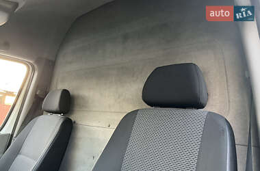 Грузовой фургон Mercedes-Benz Sprinter 2013 в 