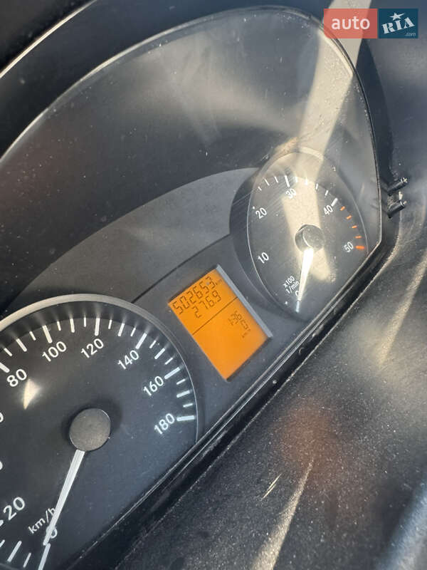 Тентований Mercedes-Benz Sprinter 2011 в Мукачевому