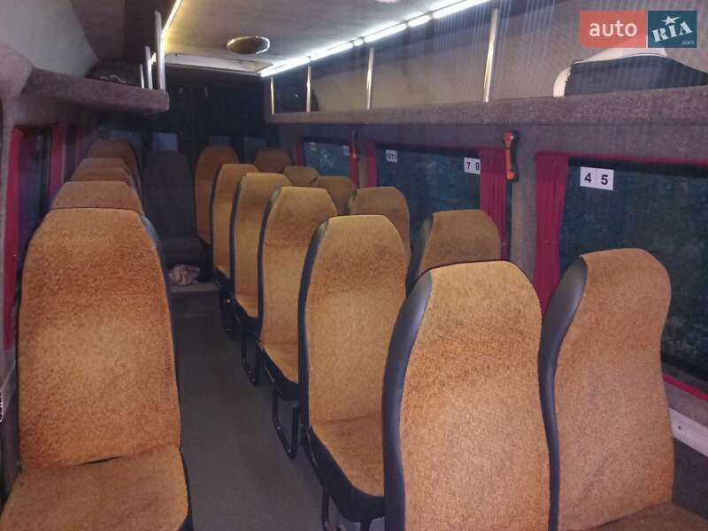 Микроавтобус Mercedes-Benz Sprinter 2001 в Тернополе