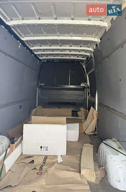 Грузовой фургон Mercedes-Benz Sprinter 2014 в 