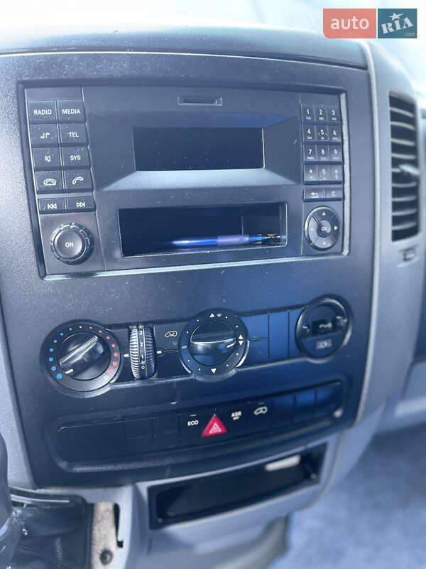 Грузовой фургон Mercedes-Benz Sprinter 2014 в Тернополе