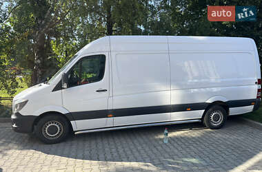 Грузовой фургон Mercedes-Benz Sprinter 2018 в 