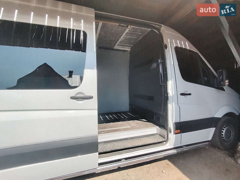 Грузовой фургон Mercedes-Benz Sprinter 2018 в Долине фото 21 Грузовой фургон Mercedes-Benz Sprinter 2018 в Долине