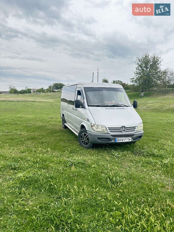 Микроавтобус Mercedes-Benz Sprinter 2005 в Болграде фото 7 Микроавтобус Mercedes-Benz Sprinter 2005 в Болграде