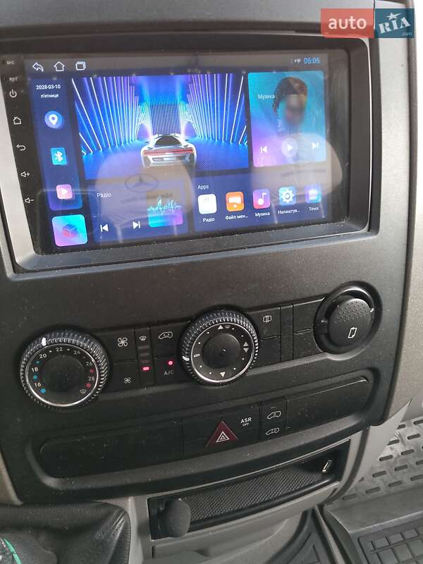 Вантажний фургон Mercedes-Benz Sprinter 2012 в Коростишеві фото 2 Вантажний фургон Mercedes-Benz Sprinter 2012 в Коростишеві