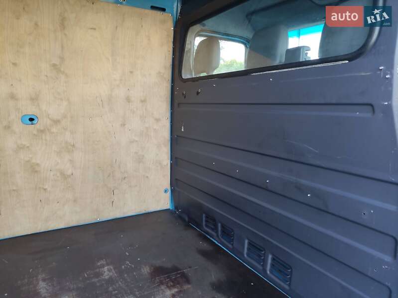 Грузовой фургон Mercedes-Benz Sprinter 2006 в Ровно