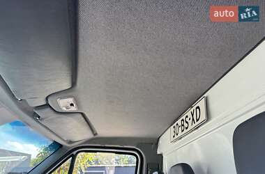 Грузовой фургон Mercedes-Benz Sprinter 2005 в 