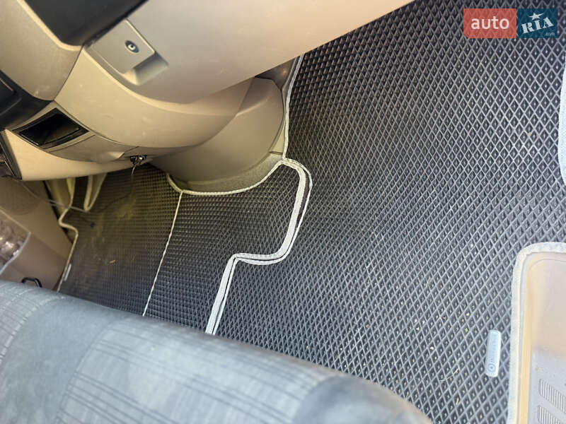 Вантажний фургон Mercedes-Benz Sprinter 2015 в Коломиї фото 17 Вантажний фургон Mercedes-Benz Sprinter 2015 в Коломиї