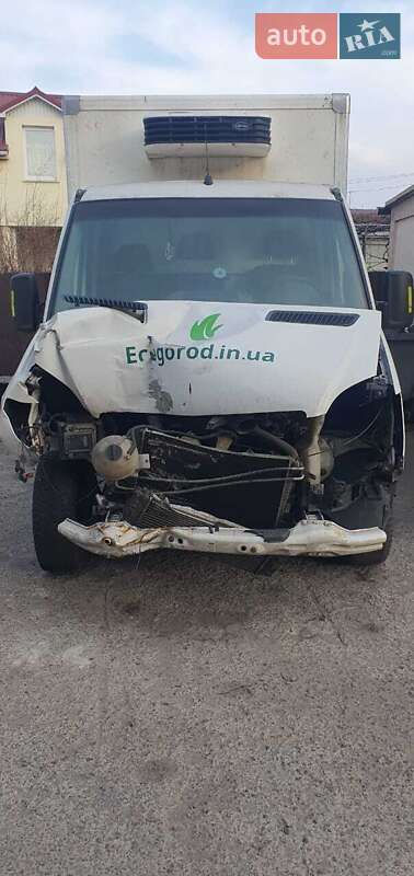 Mercedes-Benz Sprinter 2013