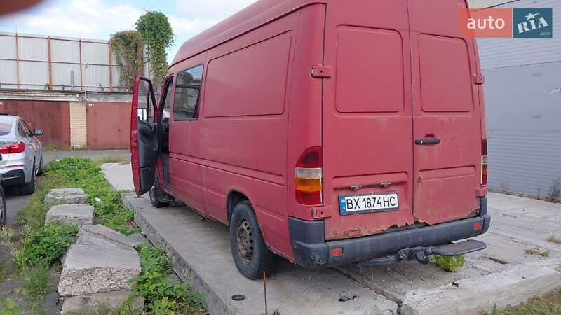 Грузопассажирский фургон Mercedes-Benz Sprinter 2000 в Киеве фото 15 Грузопассажирский фургон Mercedes-Benz Sprinter 2000 в Киеве