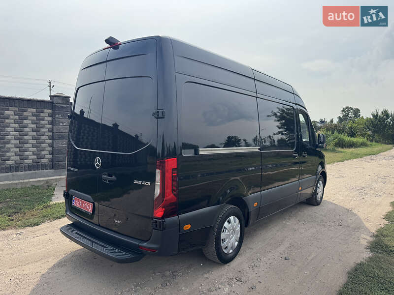 Вантажний фургон Mercedes-Benz Sprinter 2021 в Дубні