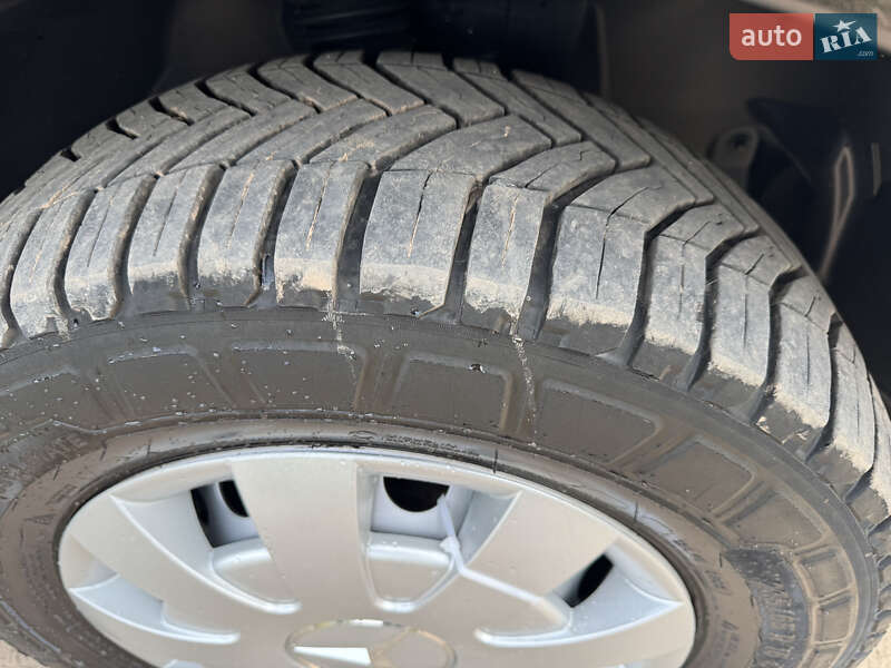 Вантажний фургон Mercedes-Benz Sprinter 2021 в Дубні