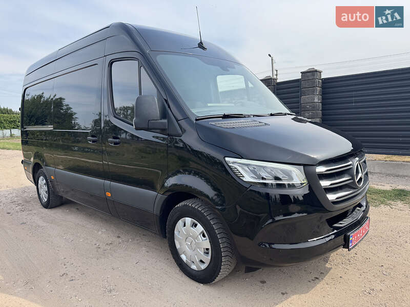 Вантажний фургон Mercedes-Benz Sprinter 2021 в Дубні