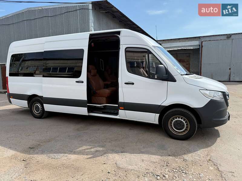 Микроавтобус Mercedes-Benz Sprinter 2020 в Днепре фото 2 Микроавтобус Mercedes-Benz Sprinter 2020 в Днепре
