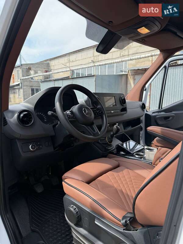 Микроавтобус Mercedes-Benz Sprinter 2020 в Днепре фото 9 Микроавтобус Mercedes-Benz Sprinter 2020 в Днепре