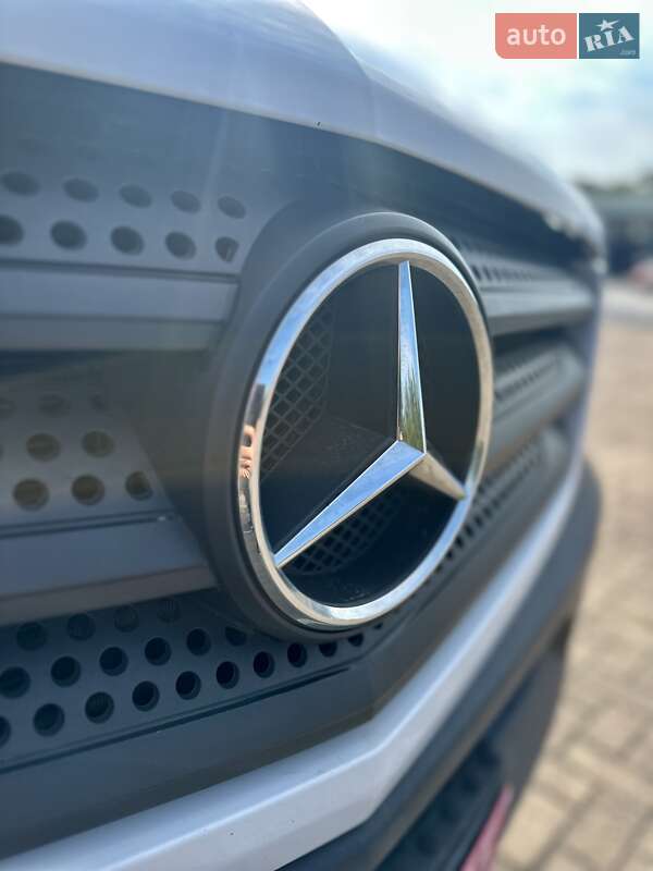 Грузовой фургон Mercedes-Benz Sprinter 2018 в Ровно