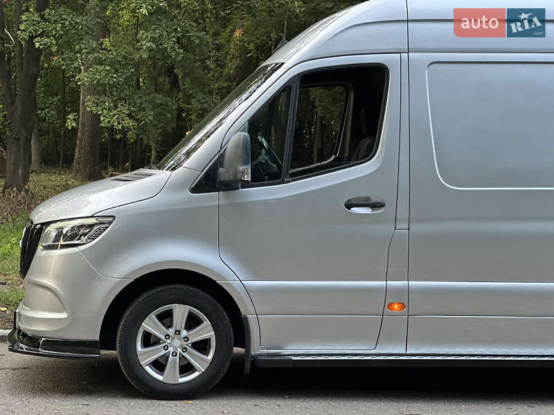 Грузовой фургон Mercedes-Benz Sprinter 2018 в Черновцах