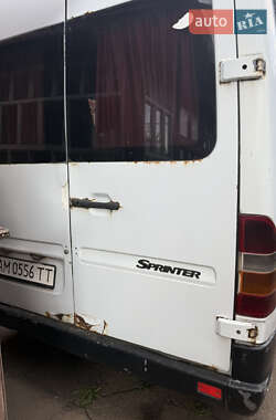 Пригородный автобус Mercedes-Benz Sprinter 1999 в 