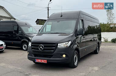 Грузовой фургон Mercedes-Benz Sprinter 2019 в 
