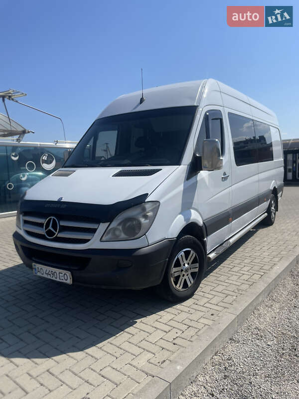 Мікроавтобус Mercedes-Benz Sprinter 2007 в Ужгороді фото 4 Мікроавтобус Mercedes-Benz Sprinter 2007 в Ужгороді
