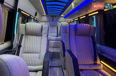 Микроавтобус Mercedes-Benz Sprinter 2017 в 